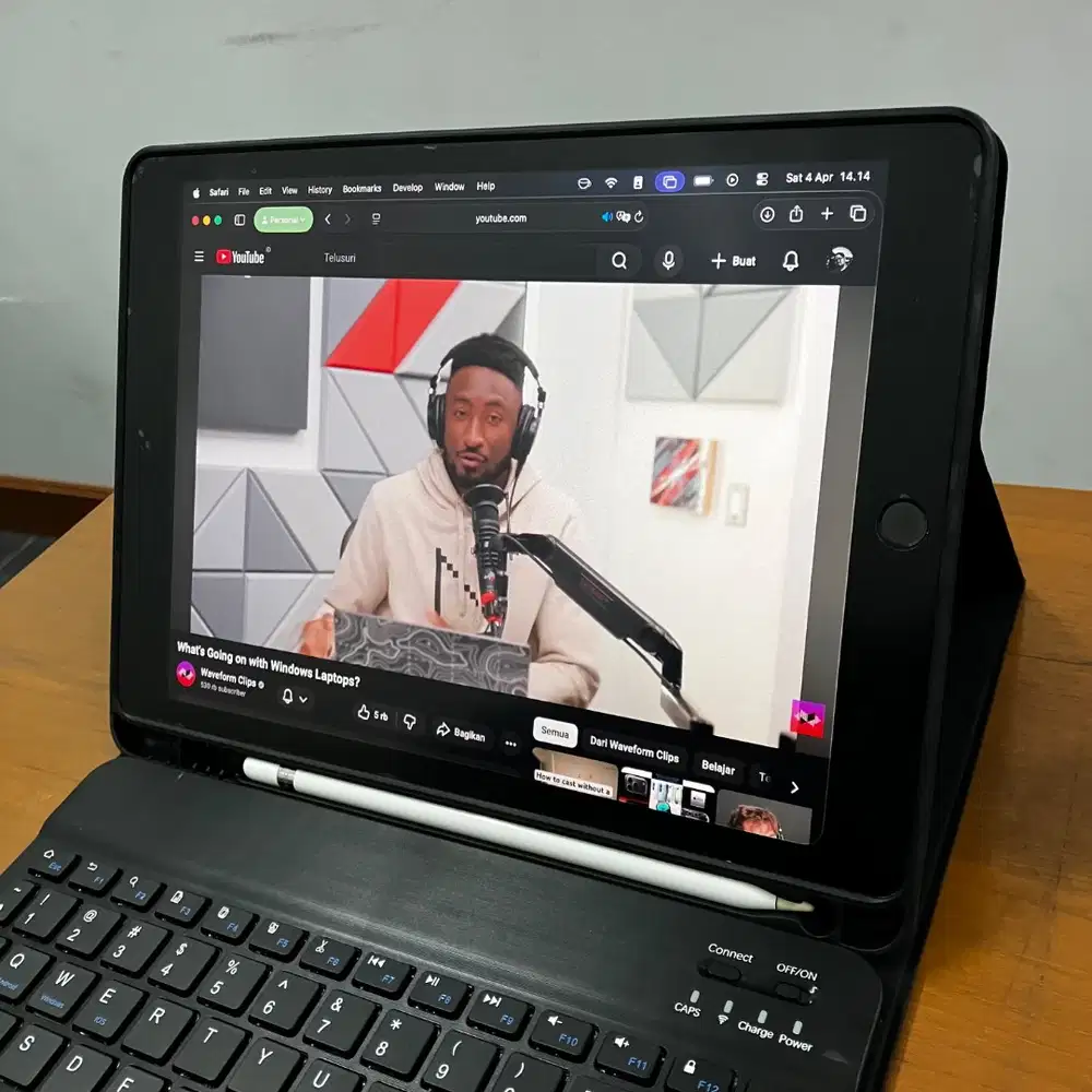 iPad Gen 7 Space Gray