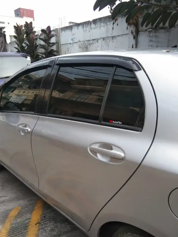 Melayani bongkar pasang kaca film mobil harga murah