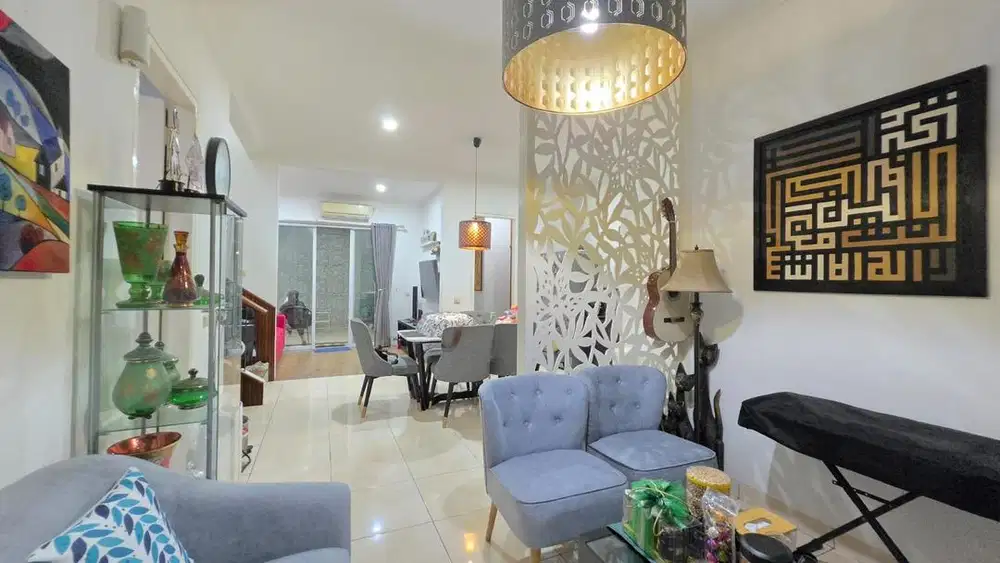 Rumah BSD Depan Rumah Luas Tidak Pintu Temu Pintu Dkt ke Sta Rawabuntu