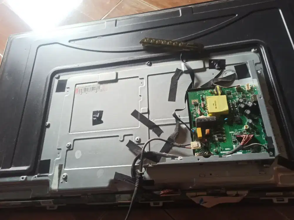 Jasa service electronik