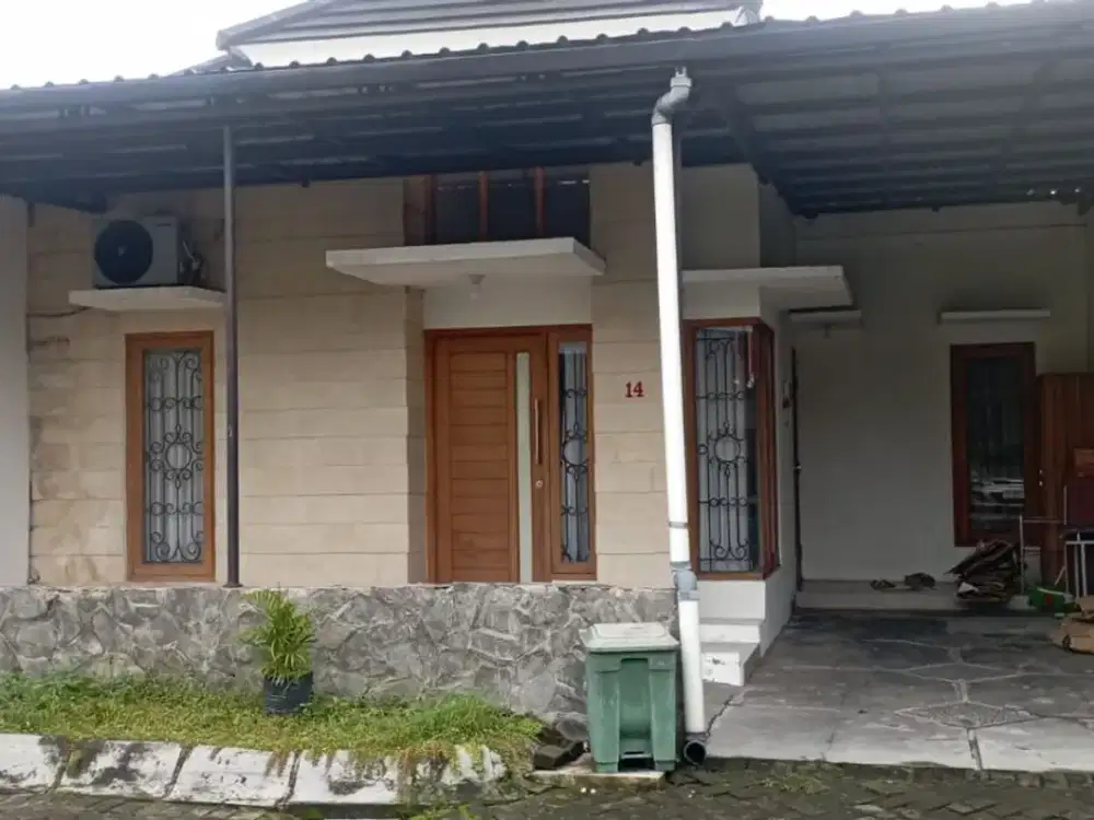 Disewakan Rumah Full Furnish Dalam Perumahan Lokasi di Kalasan