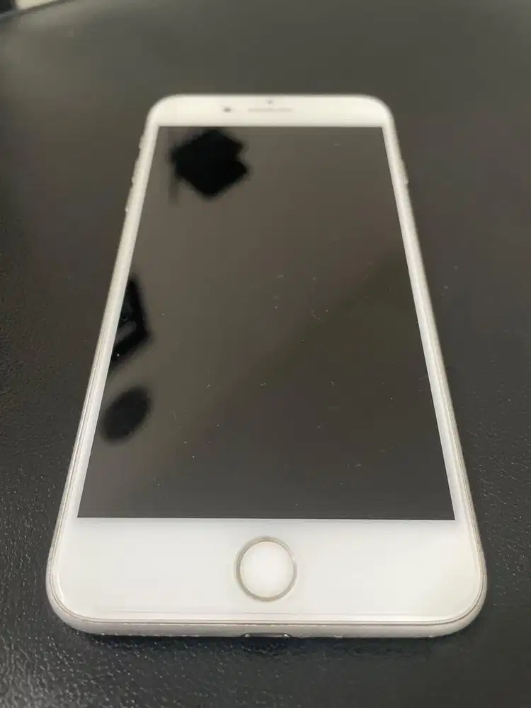 Jual Iphone 8 Plus kondisi mulus