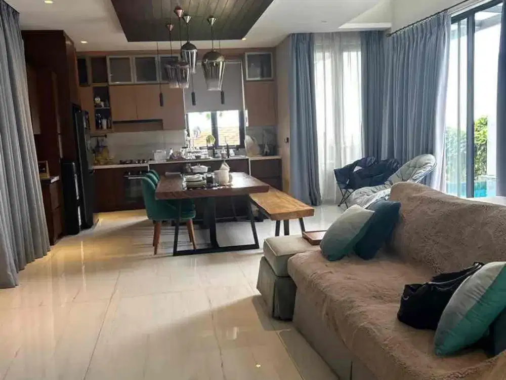 Dijual Villa Dibawah Harga Pasar Golf View Di Rancamaya Dengan Pool