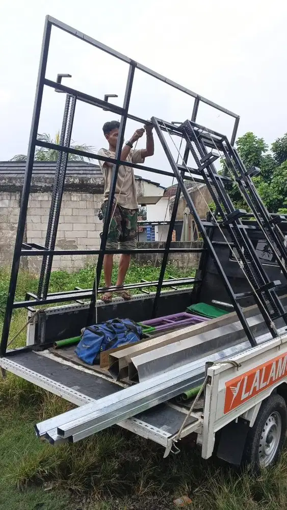 Jasa pengelasan borongan atau harian