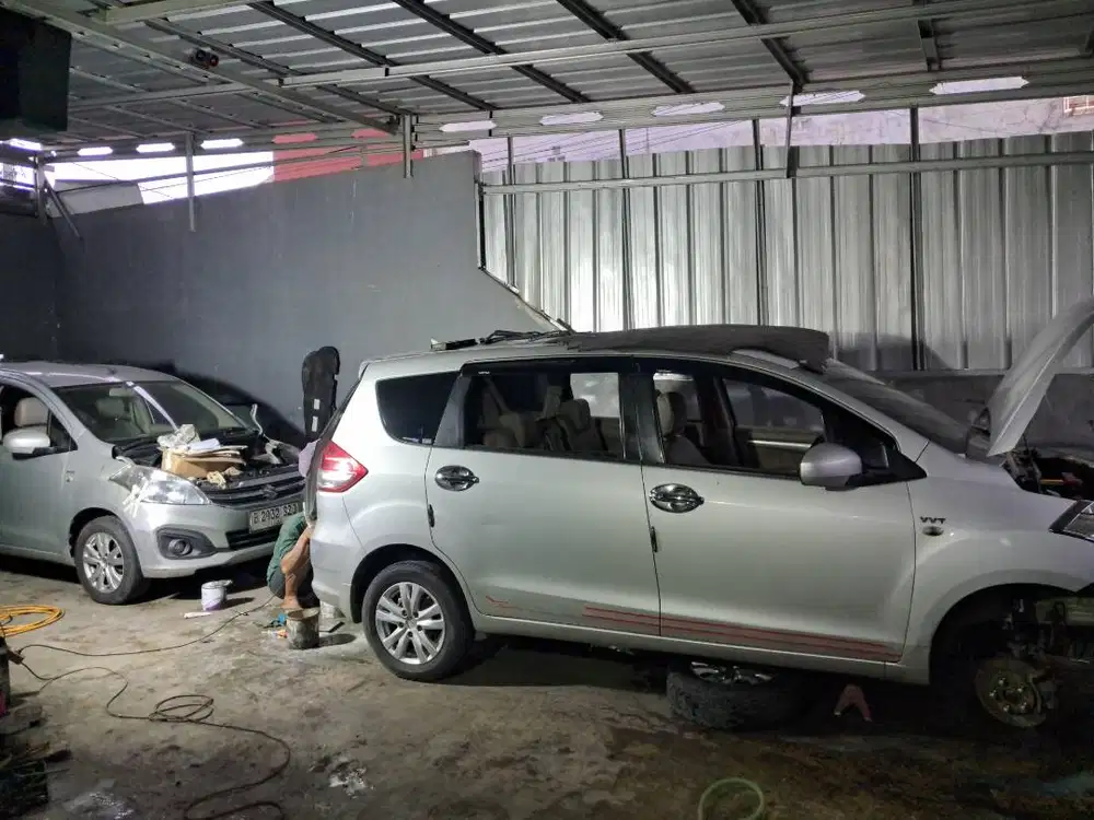 benkel mobil siap kerja