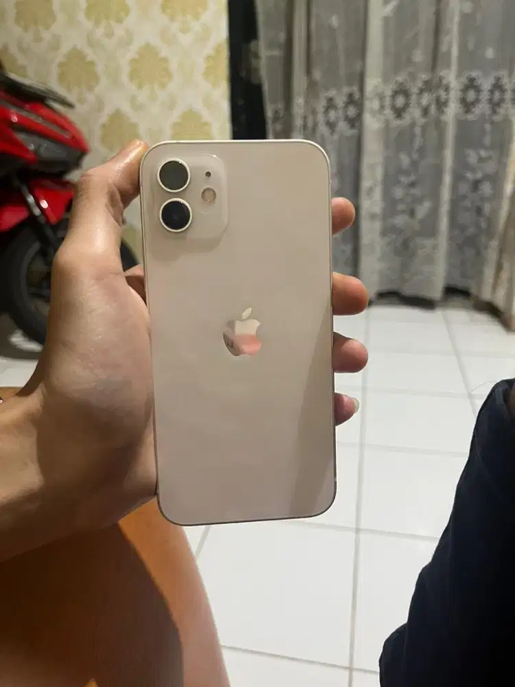 Iphone 12 64gb inter