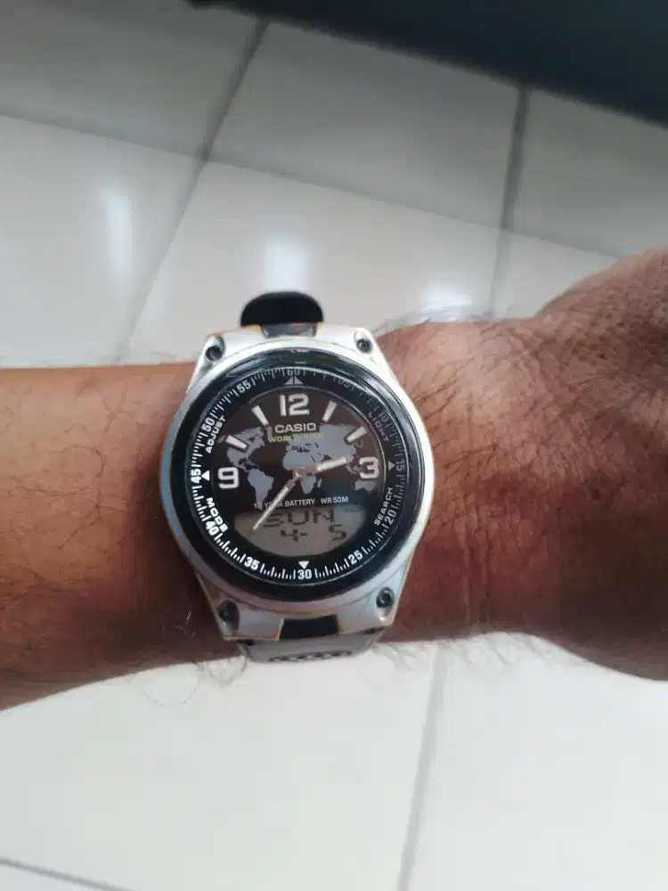 Jam tangan casio AW 80