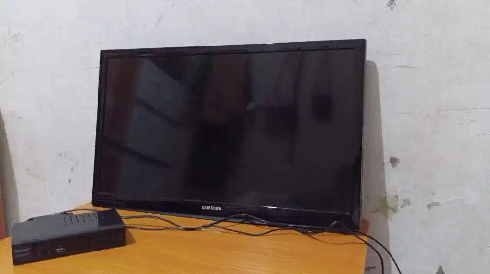 Tv Samsung LED 24 inch