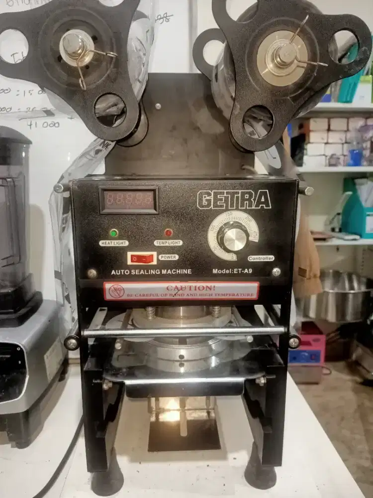 Dijual Cup Sealer semi otomatis merek Getra