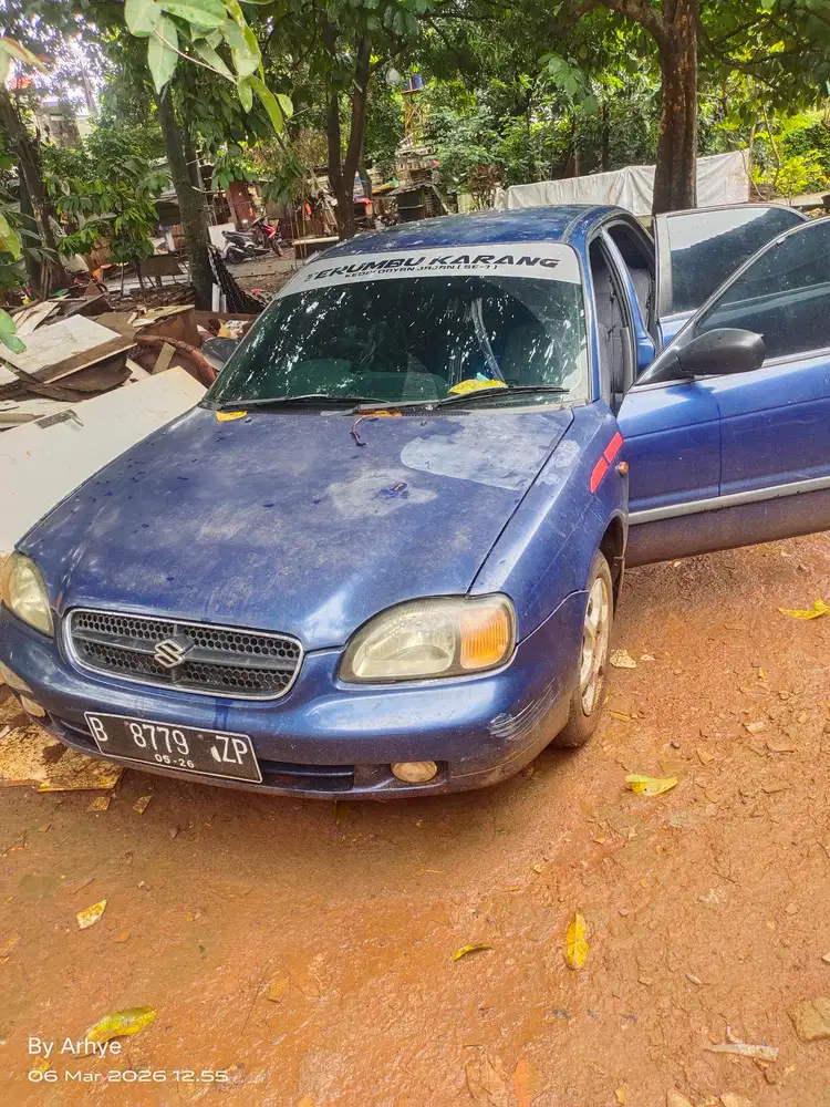 Suzuki Baleno 2001 Bensin