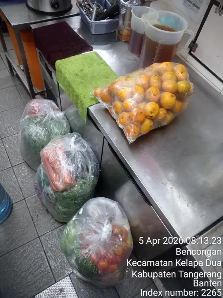 Loker Pegawai Pria bagian Packing lalu Kirim sayur ke resto