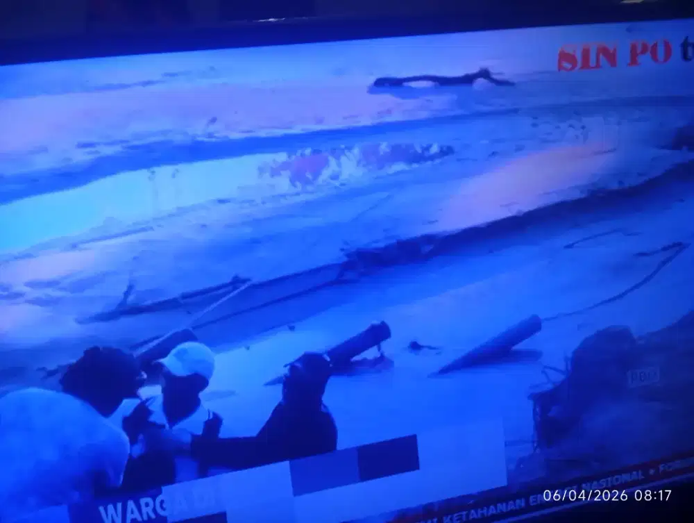 tv led lg 43in kondisi bekas