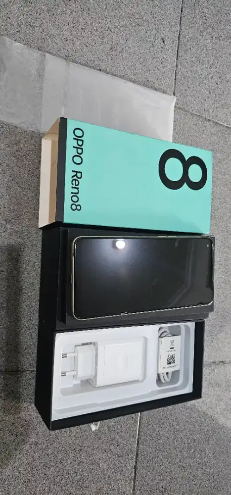 Oppo reno 8 ram 8 256