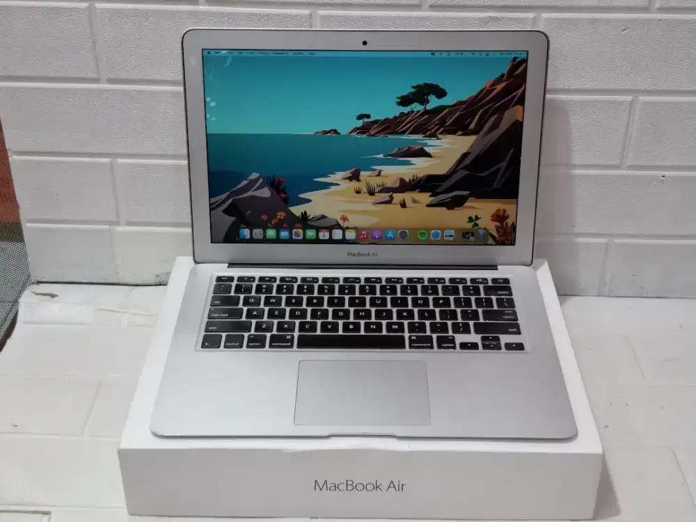 Macbook air 2015 (13 inch, Early 2015)