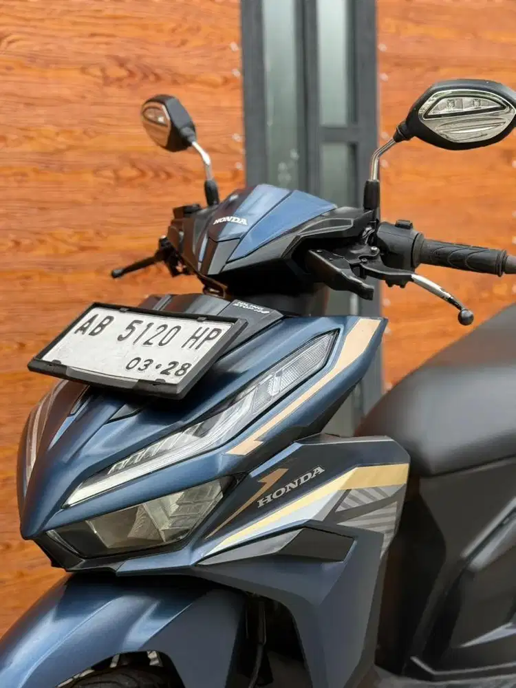 Vario 125 2023 keyles plat ab