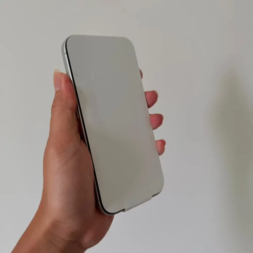 iPhone 17 256GB Silver Resmi iBox Like New