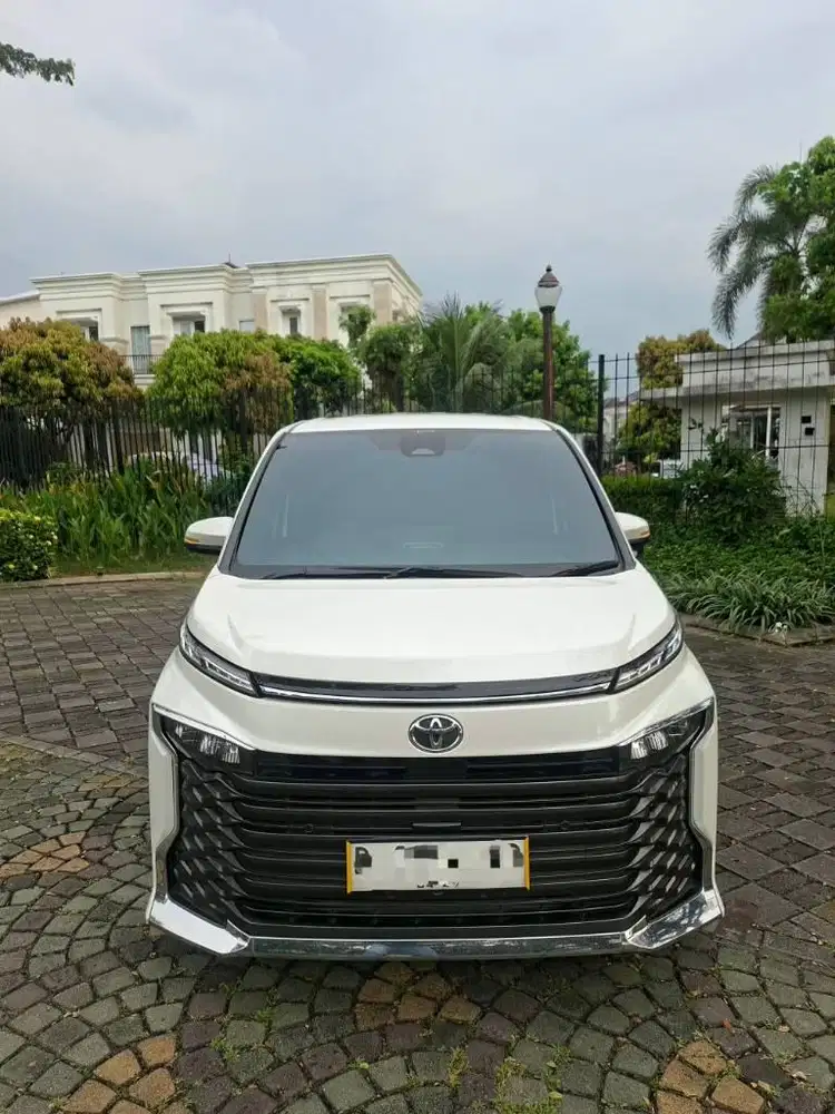 [ Dp10% ] Toyota Voxy 2.0 CVT TSS 2022 Putih