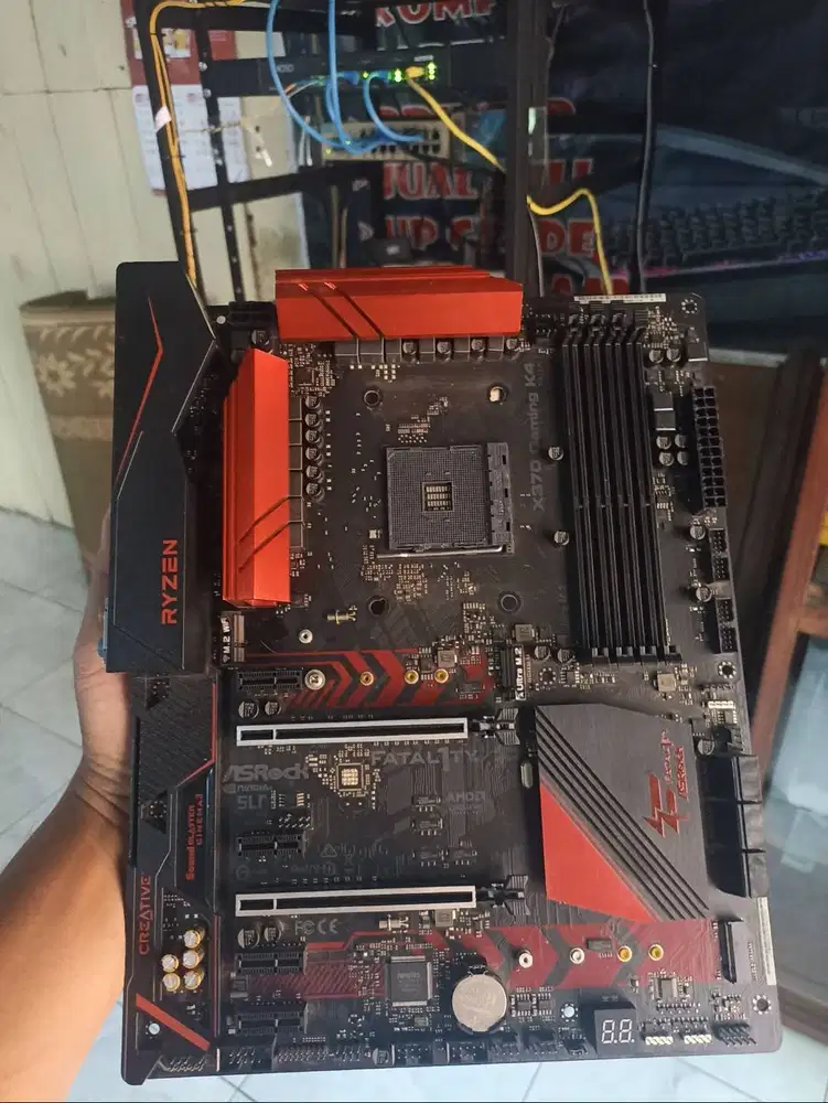 mobo x370 suport ryzen 7