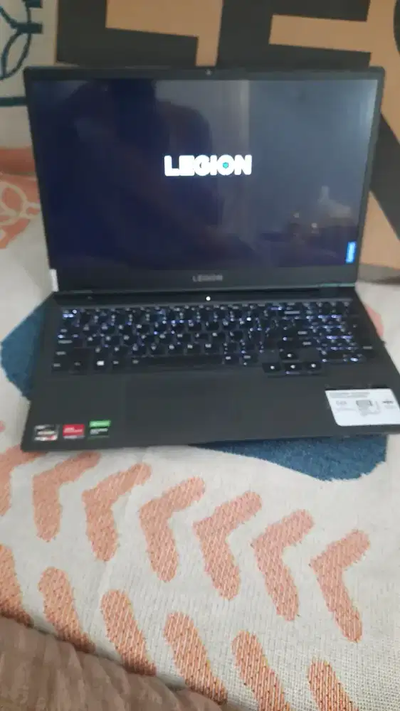 Legion Ryzen 5 4600H ,ram 8gb ,SSD 256\ hdd 1 tb ,GTX 1650Ti Full set