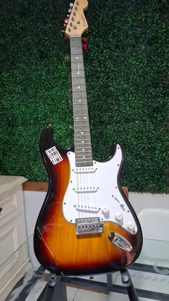 Gitar Elektrik Benston