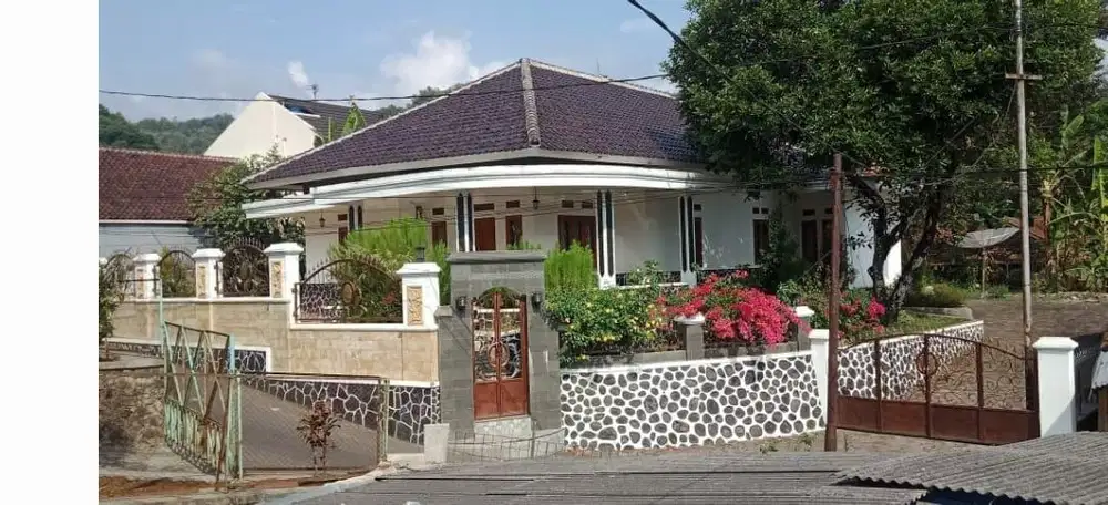 RUMAH SUMEDANG KOTA