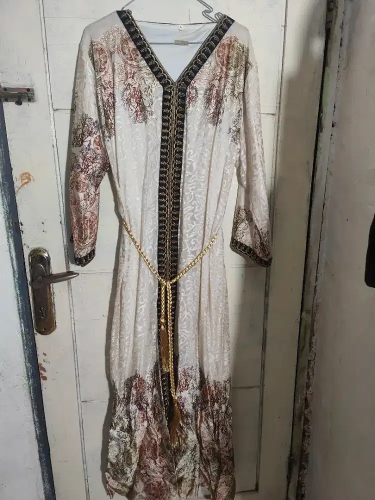 Dress Muslim ala Timur Tengah Arab