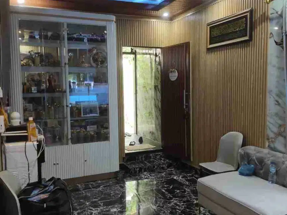 DIJUAL RUMAH SIAP HUNI DI TAJUR MUARASARI DEKAT RAMAYANA TAJUR CIAWI KOTA BOGOR