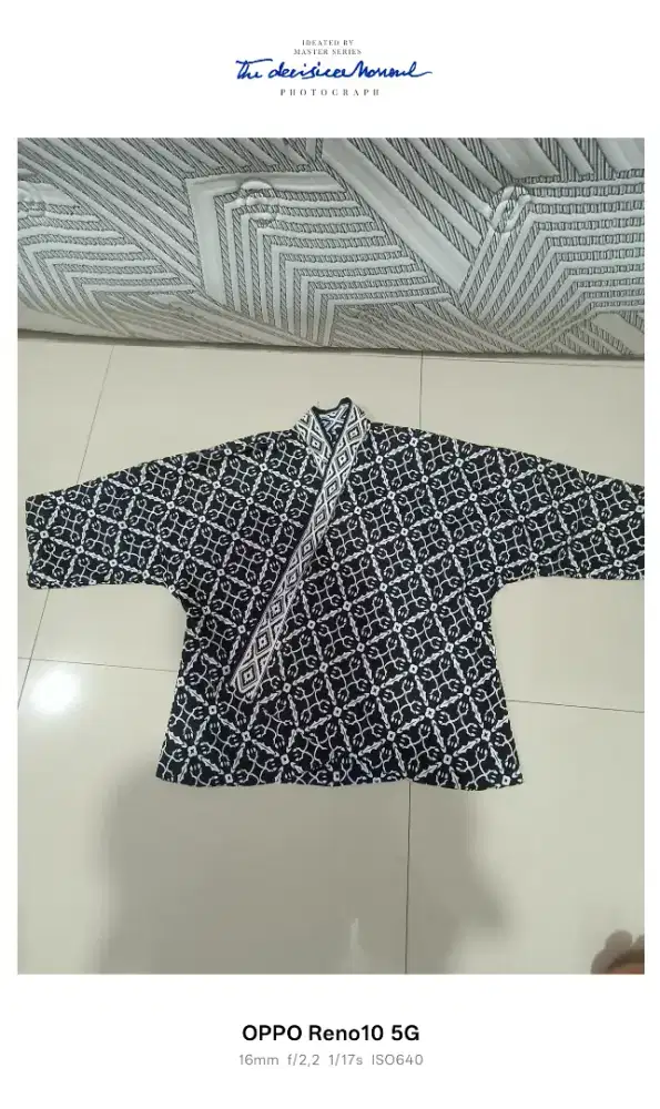 Dijual blouse batik belom dipakai sama sekali