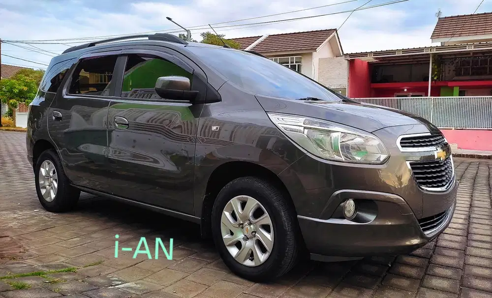 Chevrolet Spin 2013 Bensin