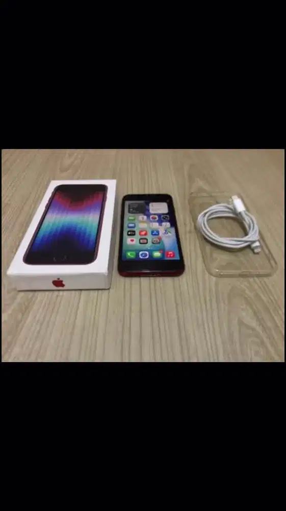 iphone se 3 (2022) 64gb iBox