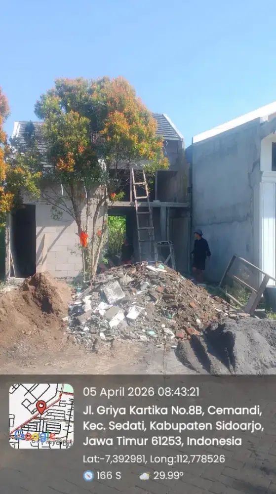 Gragal urug dan pembersihan sampah proyek