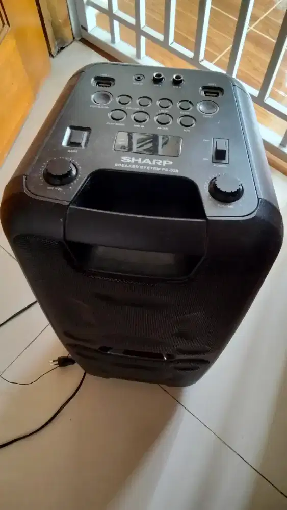 Dijual Cepat Sharp PS-920  bekas mulus jarang pakai free mic