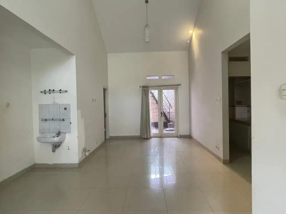 Rumah Nyaman Siap Huni di Jingganagara Kota Baru Parahyangan