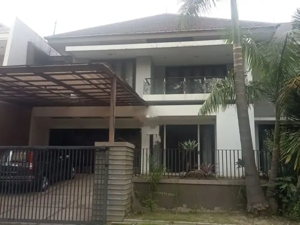 Rumah Siap Huni Di Perumahan Graha Famili Surabaya