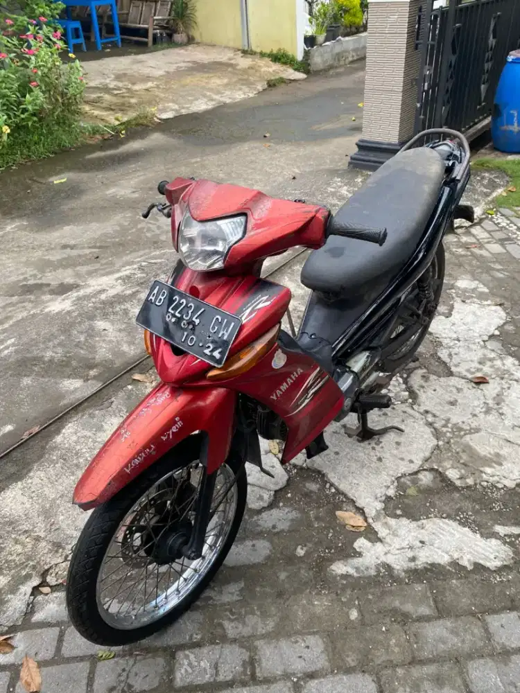 Yamaha Vega ZR THN 2009 plat AB Wonosari