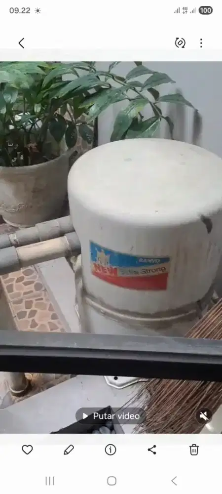 Servis. Pumpa. Air bor. Sumur