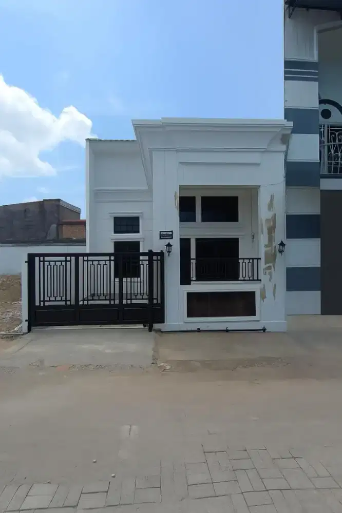 MAKRO PERMAI DOUBLE DINDING HADAP UTARA