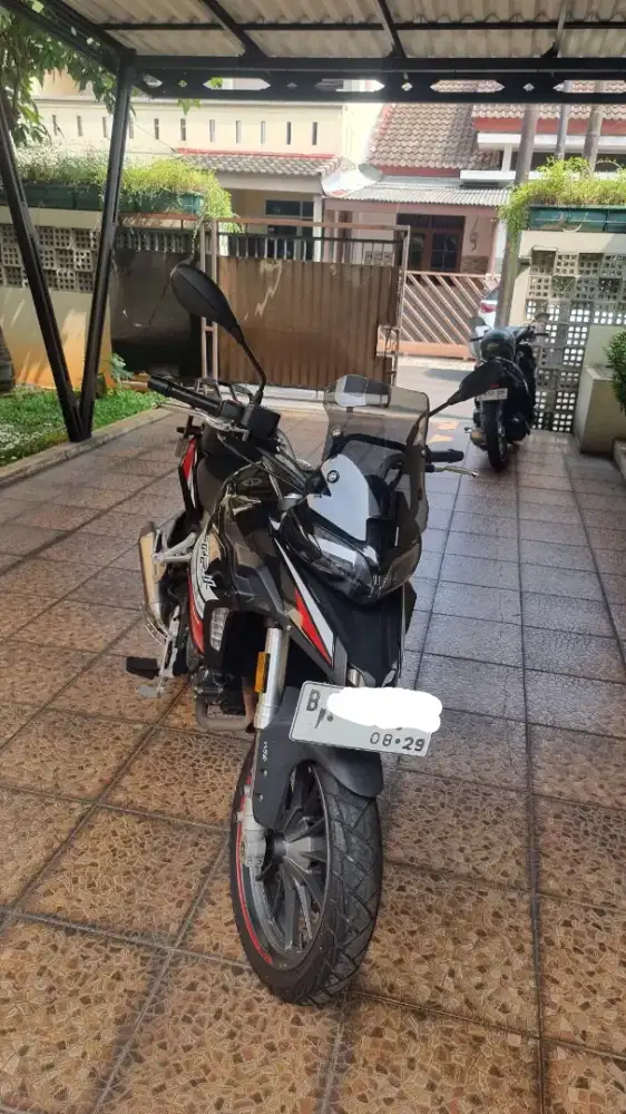 Benelli TRK 251 2024