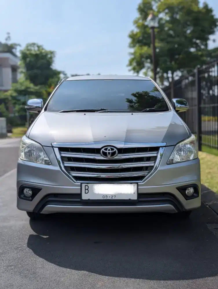 Dijual CASH Toyota Kijang Innova G A/T Diesel 2014