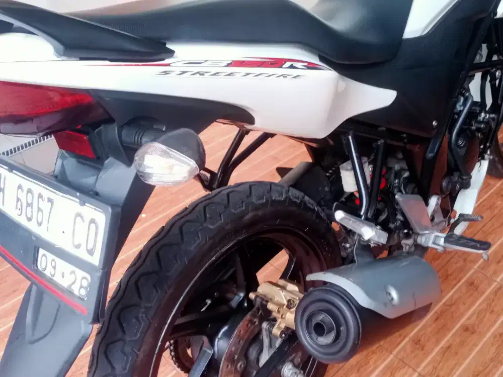 DIJUAL MOTOR CB 150R TAHUN 2013..