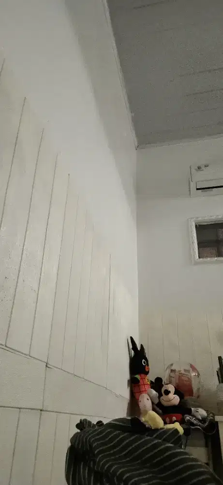 DICARI PEMBANTU RUMAH TANGGA INAP