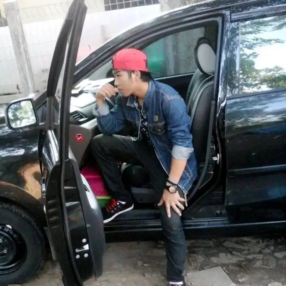 Cari kerja .supir SIM A