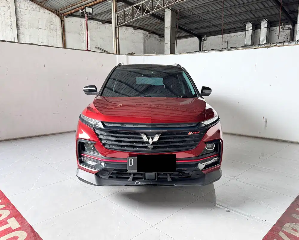 2021 Wuling Almaz RS pro at 7 seater