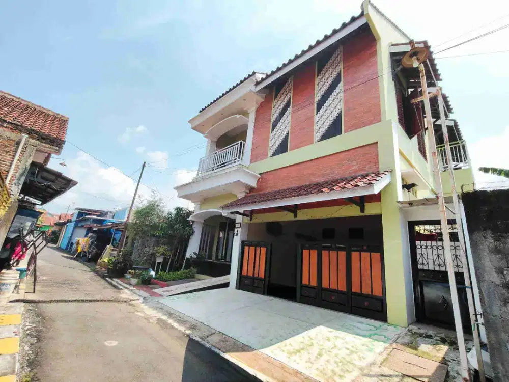 Rumah mewah 2 lantai  non perum Rejasari dekat RS Islam, stasiun, Purwokerto