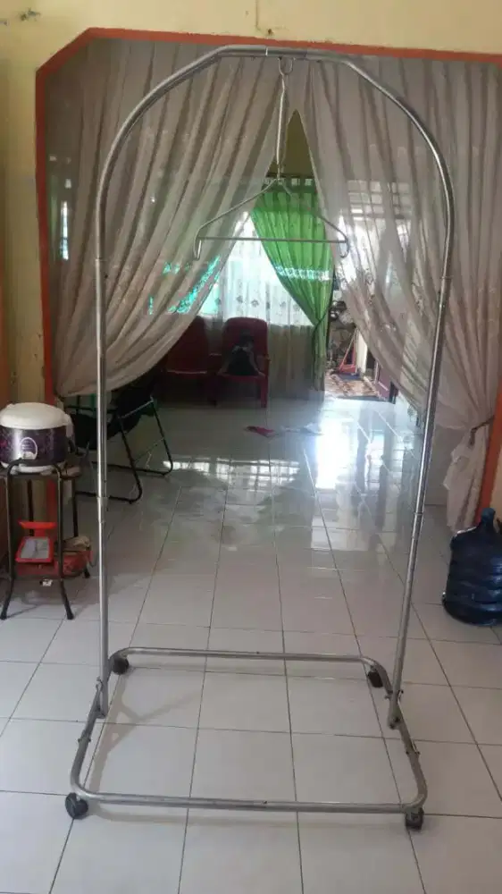 Tiang ayunan Stainleess