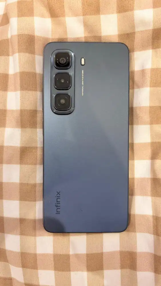 Handphone Infinix hot 50