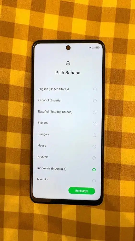 Handphone Infinix hot 50