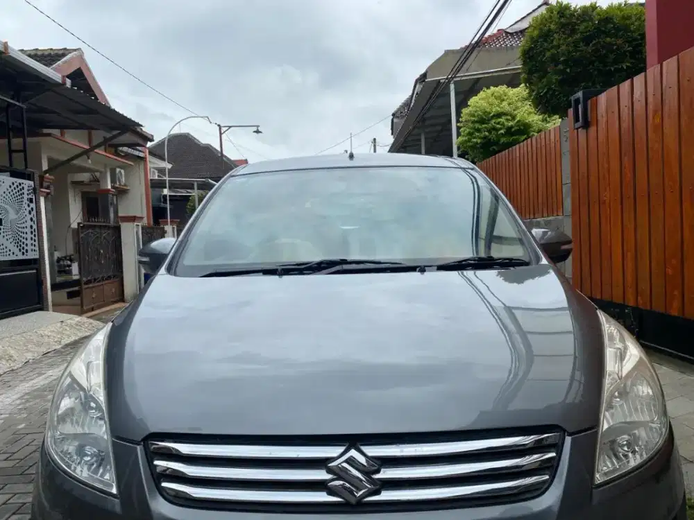 Ertiga 2014/2013 Matic istimewa original dari baru