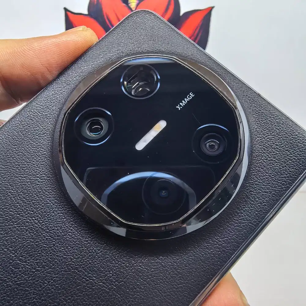 Huawei Mate X6 Black 98% 12/512 NOMINUS