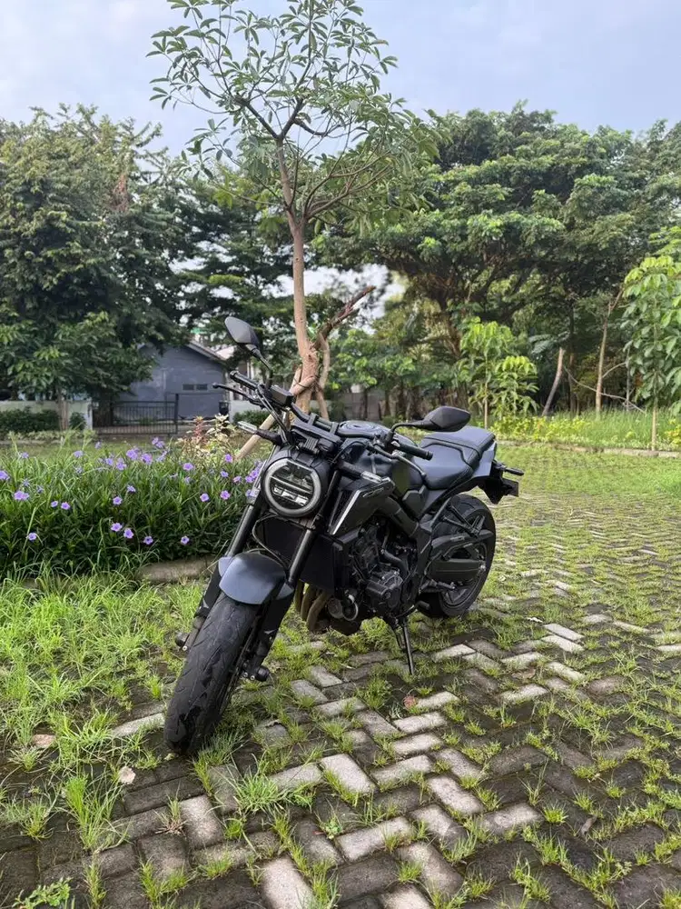 Honda CB650R Neo Sport Cafe Black edition, (NIK 2023)